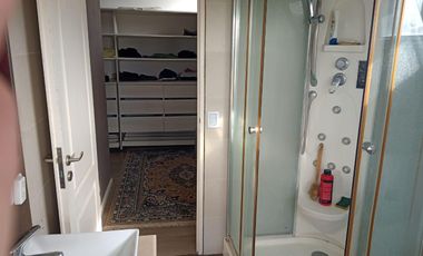 Casa en Venta en Barrio Santa Guadalupe con vista a fondo verde