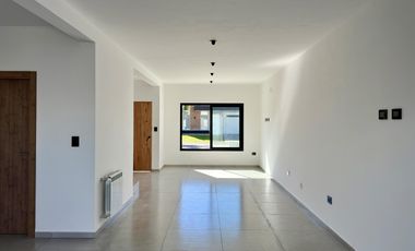 DOCTA Duplex en VENTA 2 Dormitorios 2 Baños