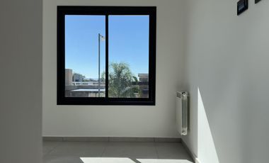 DOCTA Duplex en VENTA 2 Dormitorios 2 Baños