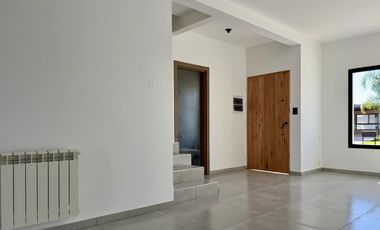 DOCTA Duplex en VENTA 2 Dormitorios 2 Baños