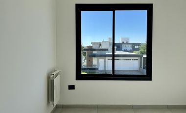 DOCTA Duplex en VENTA 2 Dormitorios 2 Baños