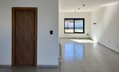 DOCTA Duplex en VENTA 2 Dormitorios 2 Baños