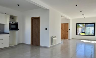 DOCTA Duplex en VENTA 2 Dormitorios 2 Baños