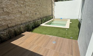 Venta  Casa en Privada Altozano