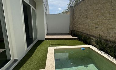 Venta  Casa en Privada Altozano