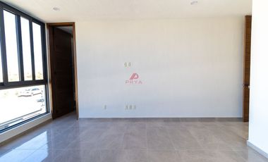 CASA EN VENTA EN SOLARES , ZAPOPAN , JALISCO