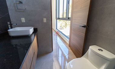 CASA EN VENTA EN SOLARES , ZAPOPAN , JALISCO