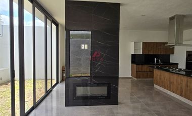 CASA EN VENTA EN SOLARES , ZAPOPAN , JALISCO