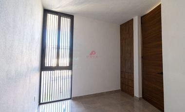 CASA EN VENTA EN SOLARES , ZAPOPAN , JALISCO