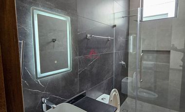 CASA EN VENTA EN SOLARES , ZAPOPAN , JALISCO