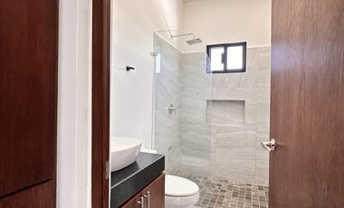 CASA EN VENTA EN CONKAL