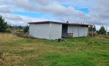 PUERTO MONTT CASA 101 M2 EN PARCELA 5000 M2 LA VARA SENDA CENTRAL