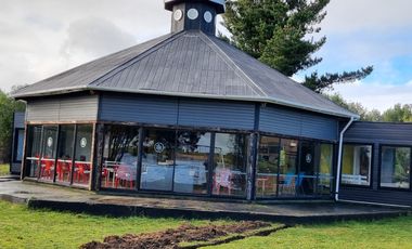 PUERTO MONTT CASA 160 M2  PARCELA  5000 M2 AVELLANOS DE TRAPEN