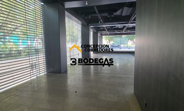 LOCAL COMERCIAL 535M2 VITACURA SECTOR PLAZA RAUL DEVES