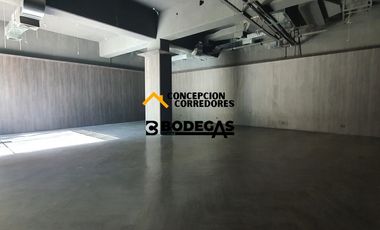 LOCAL COMERCIAL 535M2 VITACURA SECTOR PLAZA RAUL DEVES