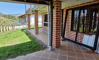 Casa Finca En Venta -  Guatapé