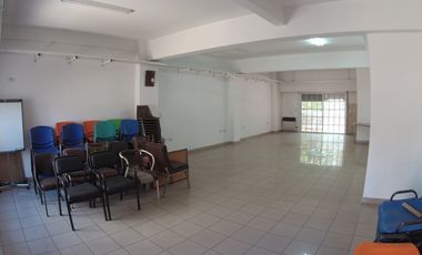 ALQUILER - Oficina 100m2- Apto Profesional- Castelar Sur