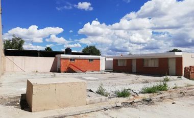 Excelente Local Zona Centro en Calle Corona