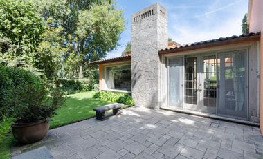 Espectacular casa sobre el Campo de Golf de Los Encinos