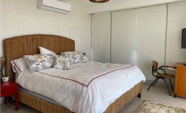 Se alquila apartamento de playa