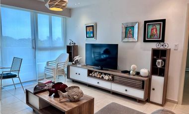 Alquiler de apartamento amueblado en Coronado