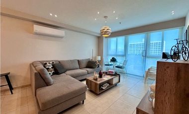 Alquiler de apartamento amueblado en Coronado