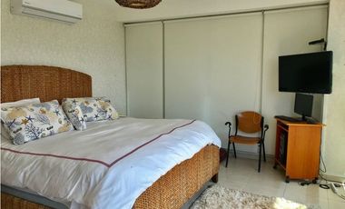 Se alquila apartamento de playa