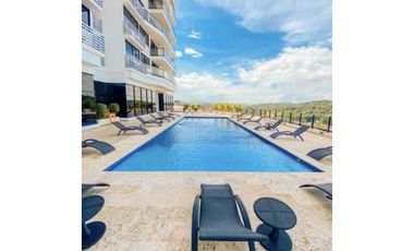 VENTA DE APARTAMENTO PISO BAJO EN VILLA DE LAS FUENTES  117M2JP