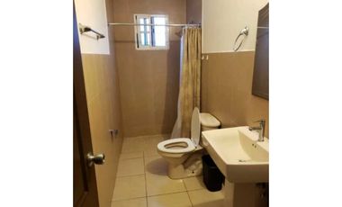 VENDO CASA EN LA CHORRERA ALTOS DEL CAMPO 3R
