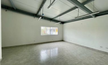 SE ALQUILA LOCAL / BODEGA EN LA PULIDA-RO ABAJO