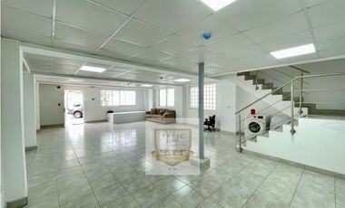 SE ALQUILA LOCAL / BODEGA EN LA PULIDA-RO ABAJO