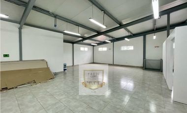 SE ALQUILA LOCAL / BODEGA EN LA PULIDA-RO ABAJO