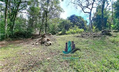 VENDO CASA Y TERRENO DE 1856M2 BORDEADO X RIO EN BOQUERON