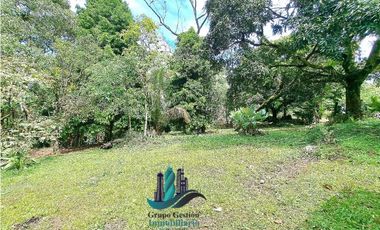 VENDO CASA Y TERRENO DE 1856M2 BORDEADO X RIO EN BOQUERON