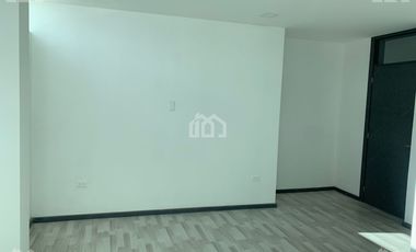 DEPARTAMENTOS DE VENTA EN EDIFICIO POR ESTRENAR SECTOR NORTE RIOBAMBA
