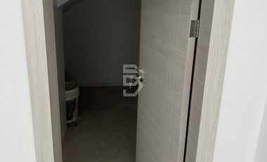 DEPARTAMENTOS DE VENTA EN EDIFICIO POR ESTRENAR SECTOR NORTE RIOBAMBA