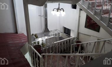 HOTEL  CON LOCAL COMERCIAL DE VENTA EN EL CENTRO DE RIOBAMBA