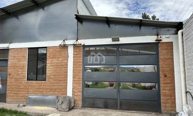 VENTA DE TERRENO CON CASA Y GALPON INDUSTRIAL VIA YARUQUIES