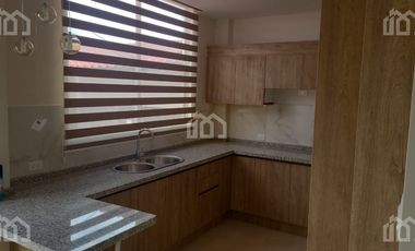 TERRENO EN VENTA CON PROYECTO HABITACIONAL INICIADO EN LAS ABRAS