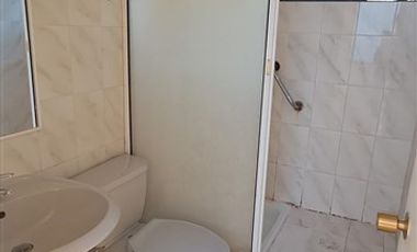 Casa en Arriendo en Los Abedules 800-900