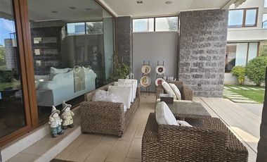 Casa en Venta en Capilla Esmeralda