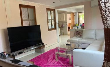 Casa en Venta en pasaje 4 norte