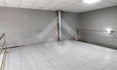 Local Comercial en Arriendo en Carmen 2206