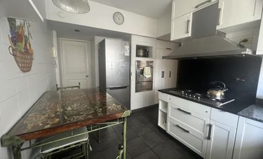 Muy lindo departamento en Callao y Melo – 120m2 - TODO LUZ - 3 dorm  AMOBLADO Y EQUIPADO
