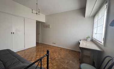 Muy lindo departamento en Callao y Melo – 120m2 - TODO LUZ - 3 dorm  AMOBLADO Y EQUIPADO