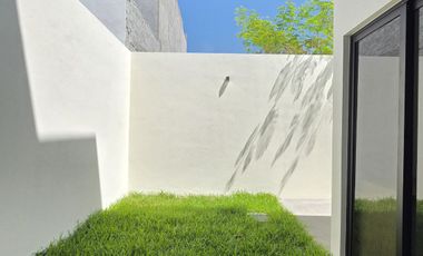 CASA DE 3 NIVELES CON ROOF TOP, 3 RECÁMARAS, 2.5 BAÑOS