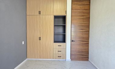 CASA DE 3 NIVELES CON ROOF TOP, 3 RECÁMARAS, 2.5 BAÑOS