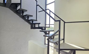 CASA DE 3 NIVELES CON ROOF TOP, 3 RECÁMARAS, 2.5 BAÑOS