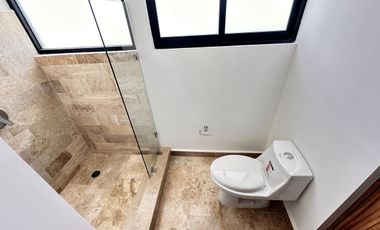 Departamento de dos pisos en venta en Temozon
