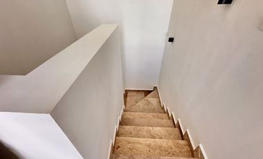 Departamento de dos pisos en venta en Temozon